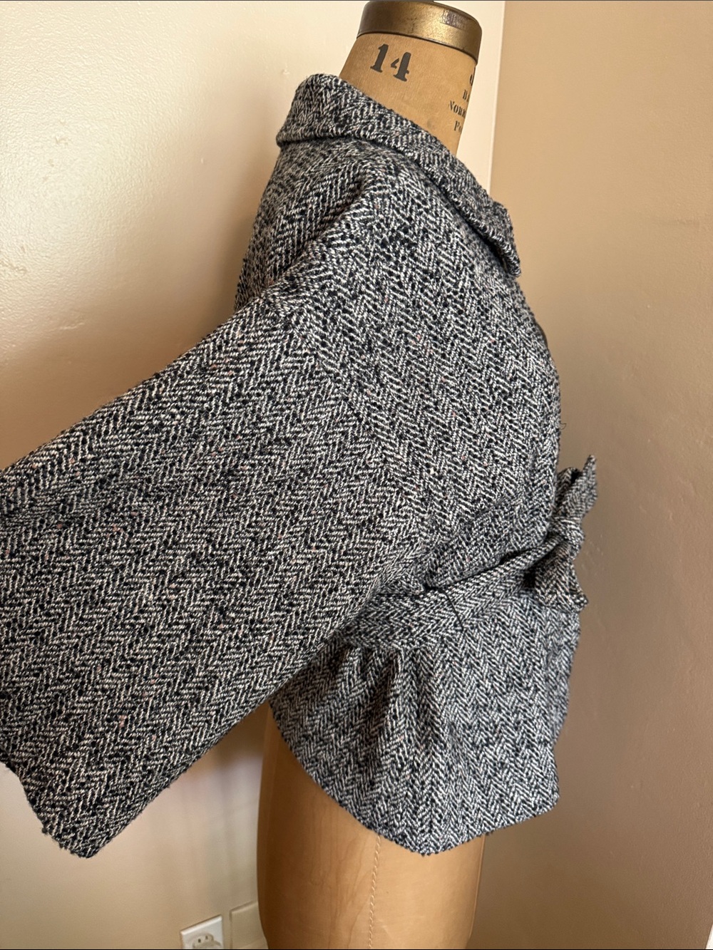 Classiques Entier Wool Blend Herringbone Belted Jacket Large Gray Peacoat Large - Picture 3 of 8